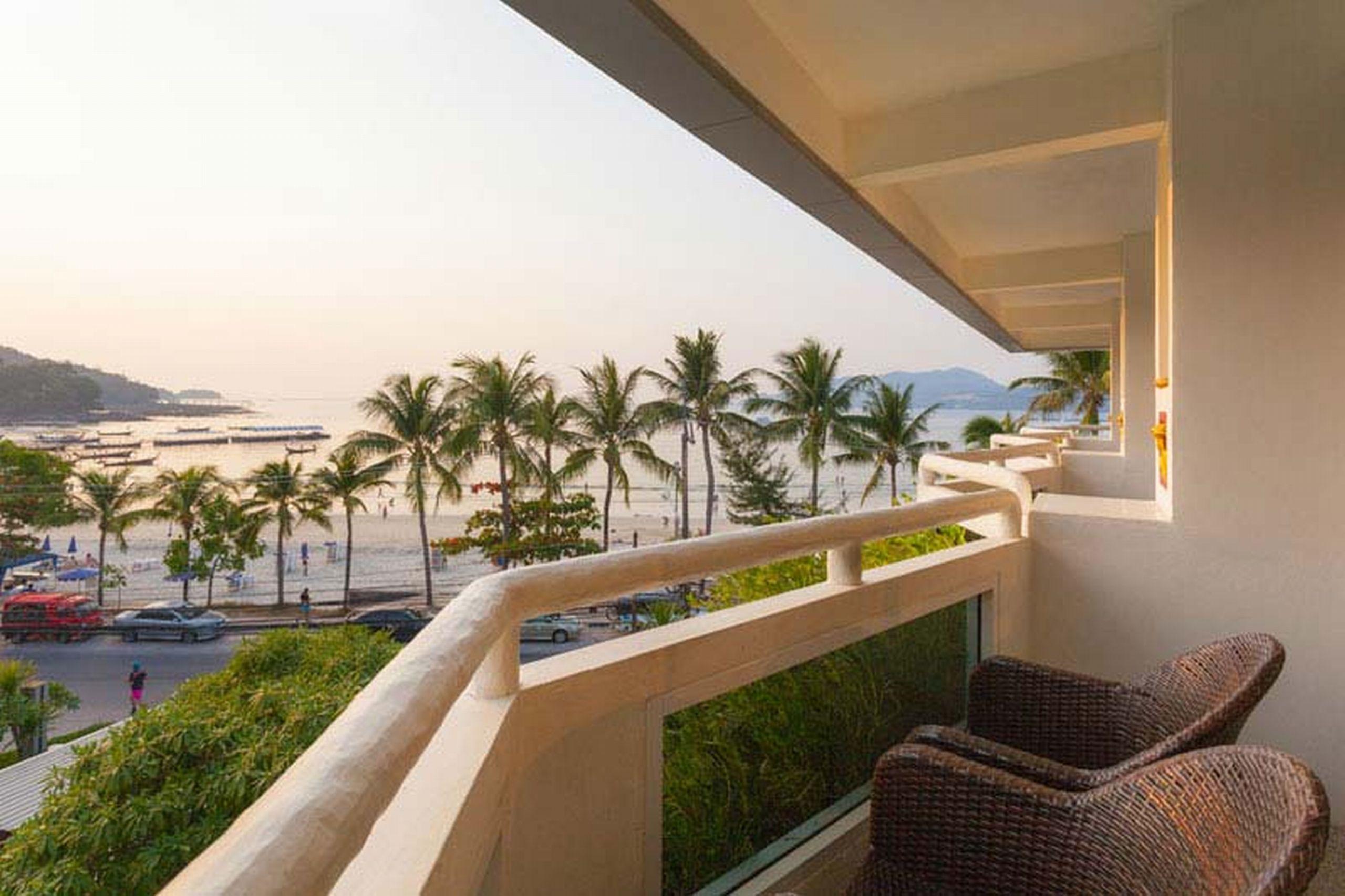 Homm Bliss Southbeach होटल Patong